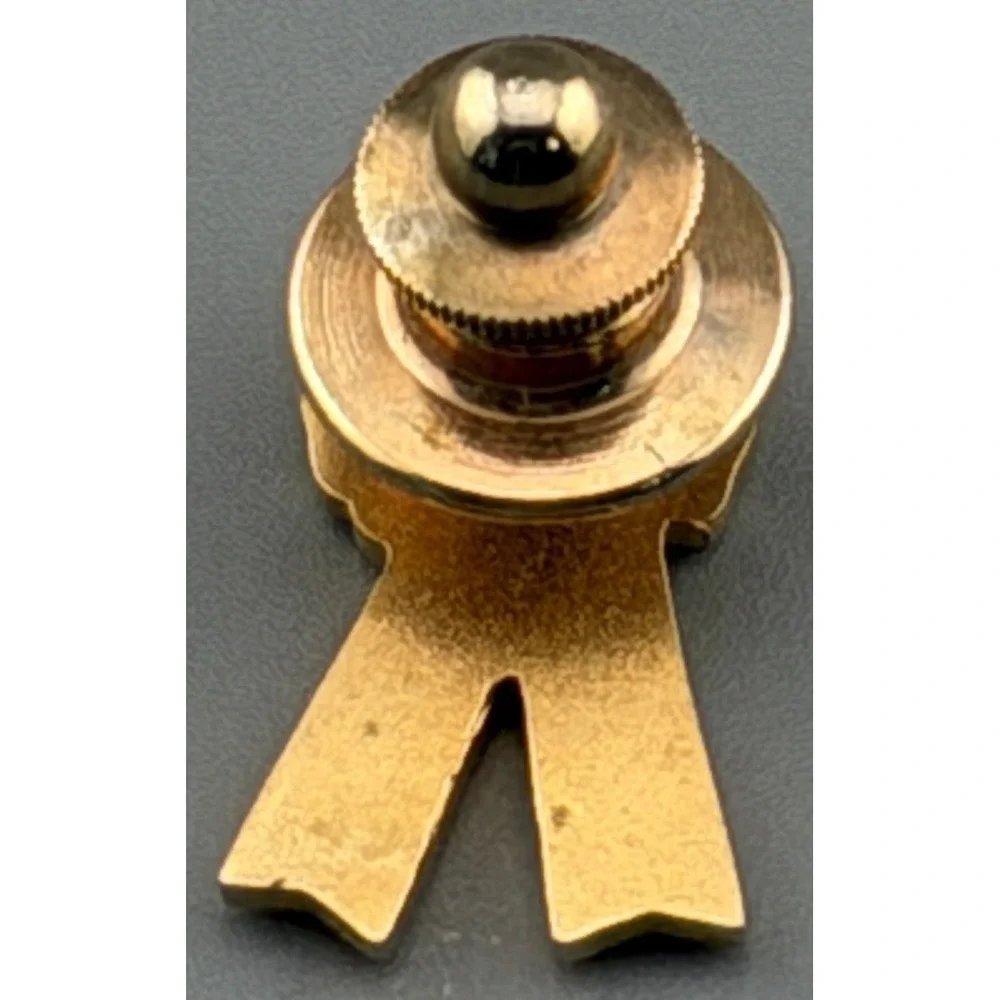 Vintage Premium Saltines Lapel Pin Advertising Ribbon Gold Tone 1976 3/8